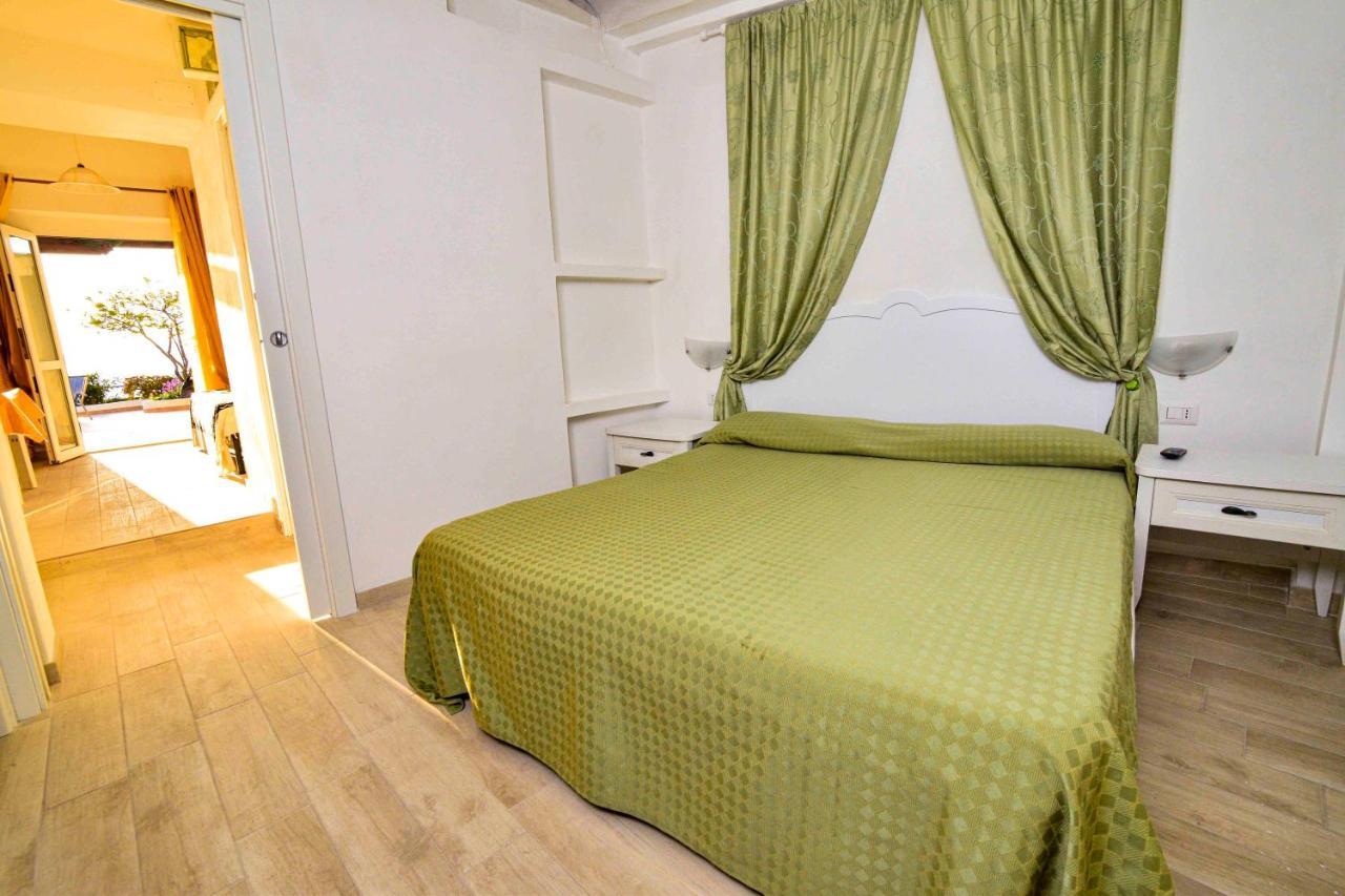 Apartamento SOLEMAREPONZA Monolocali La Piana Exterior foto